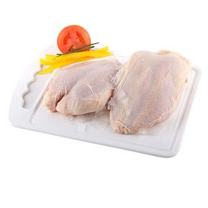Oferta de Pechuga de pollo congelada x kg. por $847 en Carrefour