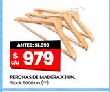 Oferta de Perchas de Madera x 3un  por $979 en Changomas